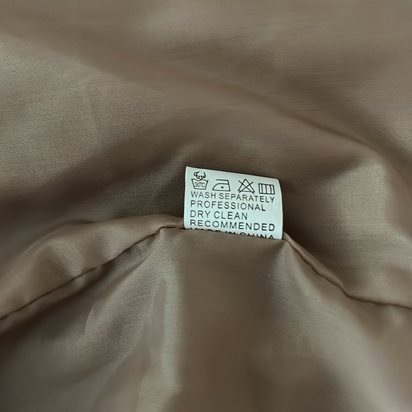 Western Style Fringed Jacket - Picture 12 of 12